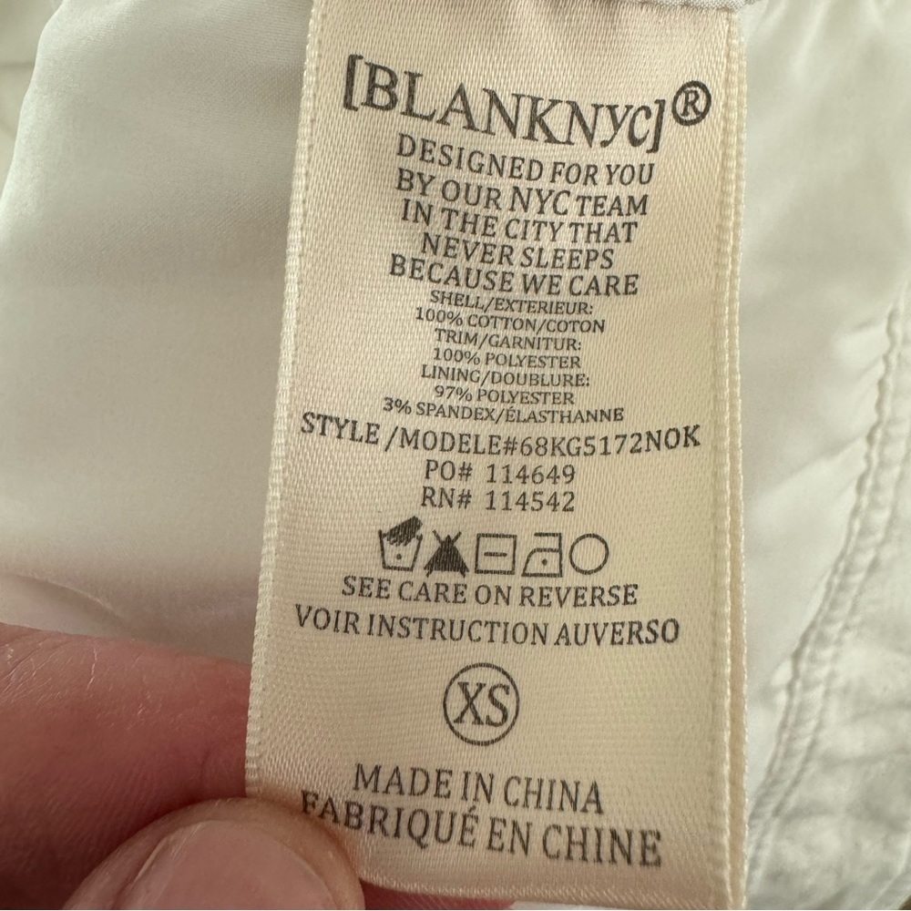 BLANKNYC Cropped Moto Bomber Jacket 100% Cotton “So Icy” White Style 68KG5172NOK - Picture 3 of 15
